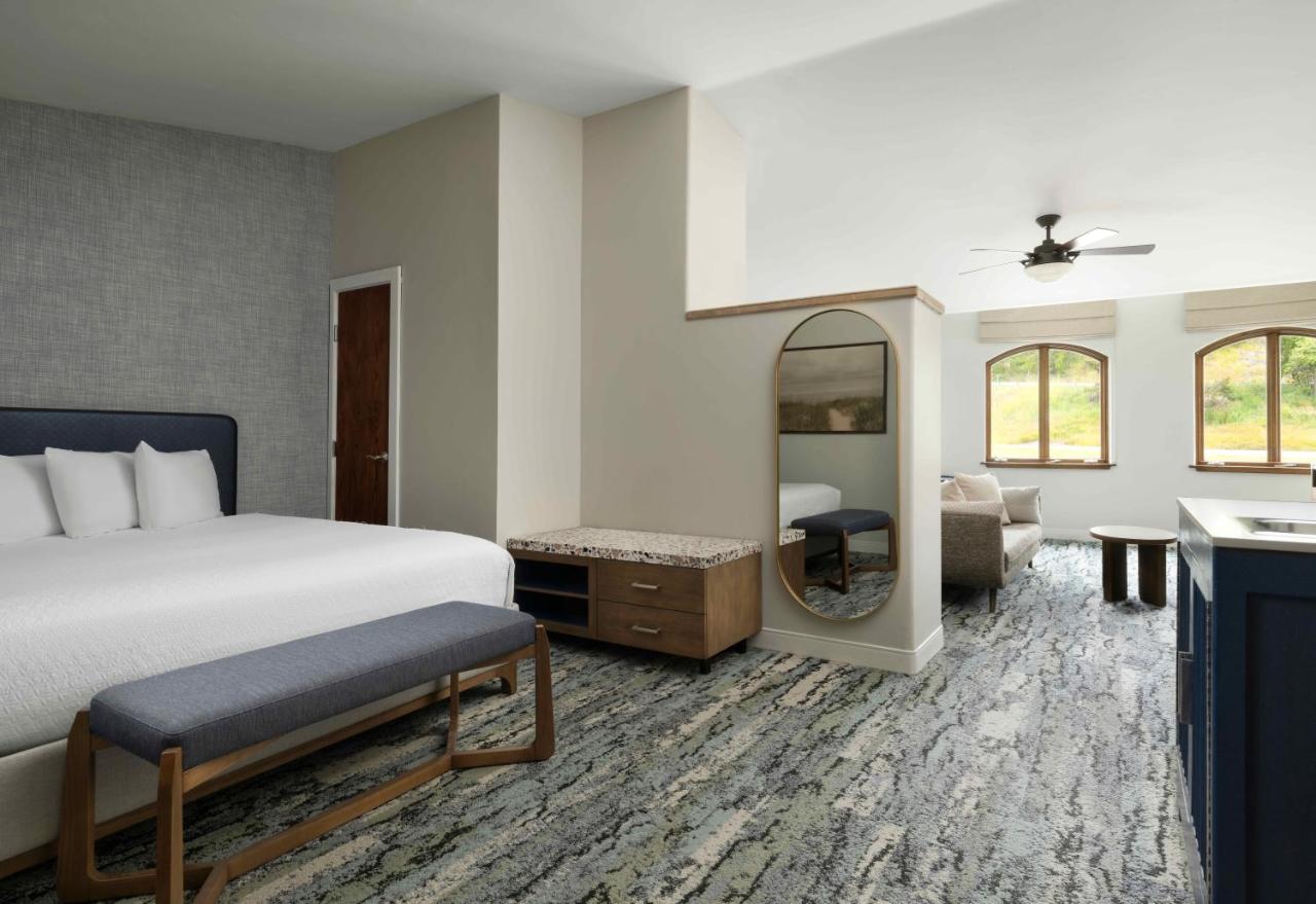 One-Bedroom King Suite at El Colibri Hotel & Spa