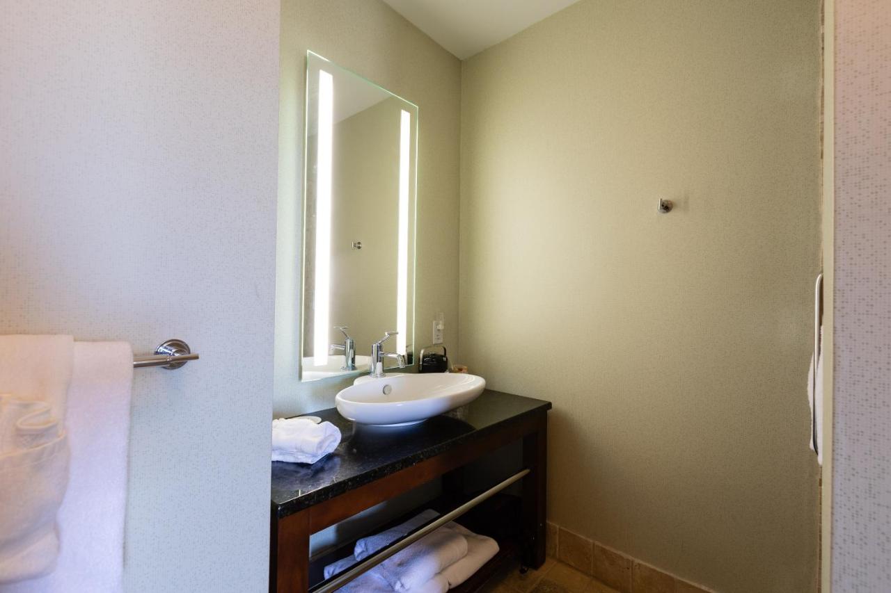  | The Centennial Hotel