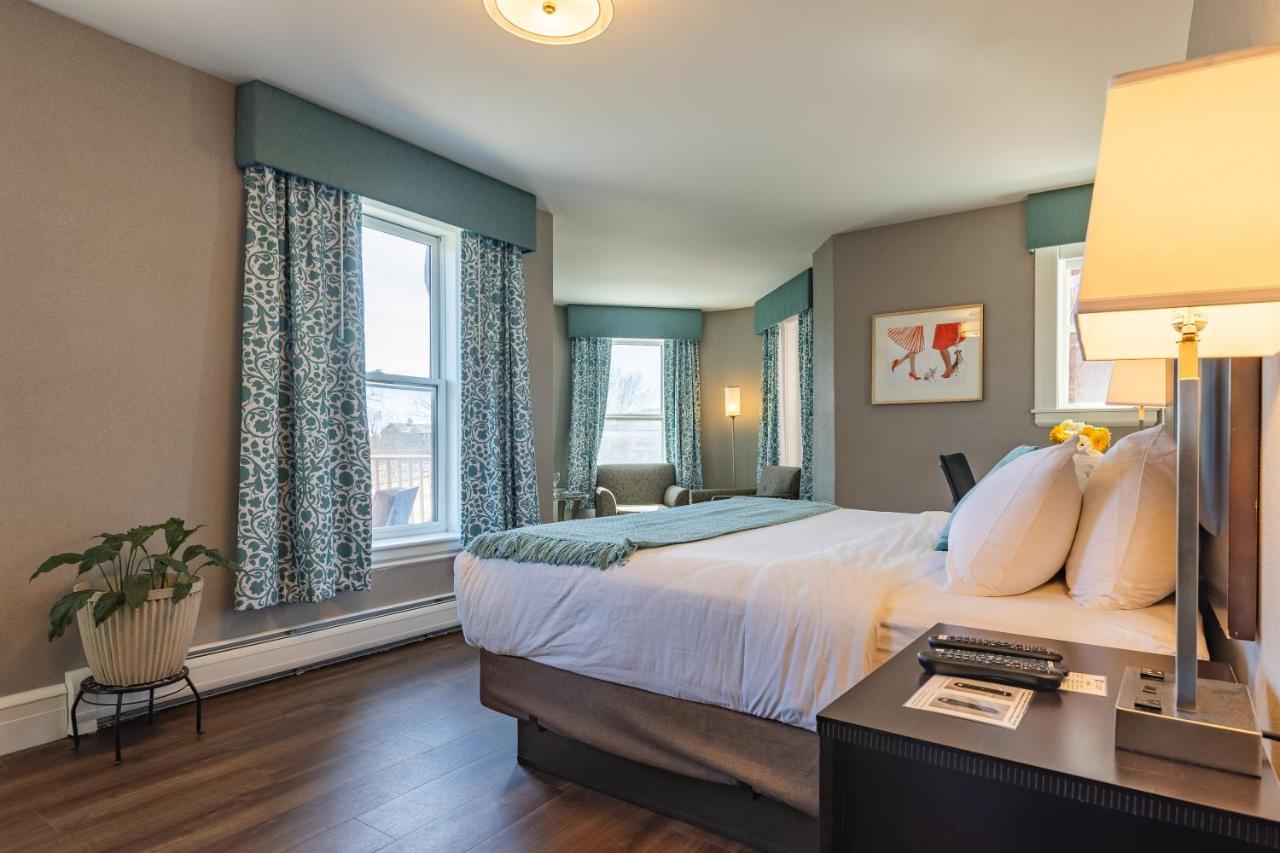  | The Centennial Hotel