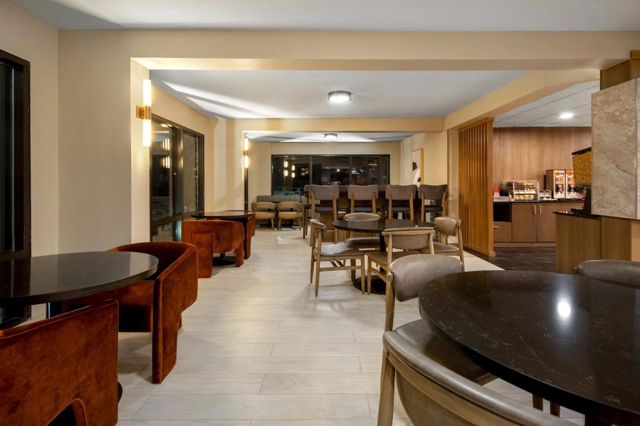 | SureStay Hotel by Best Western Secaucus Meadowlands