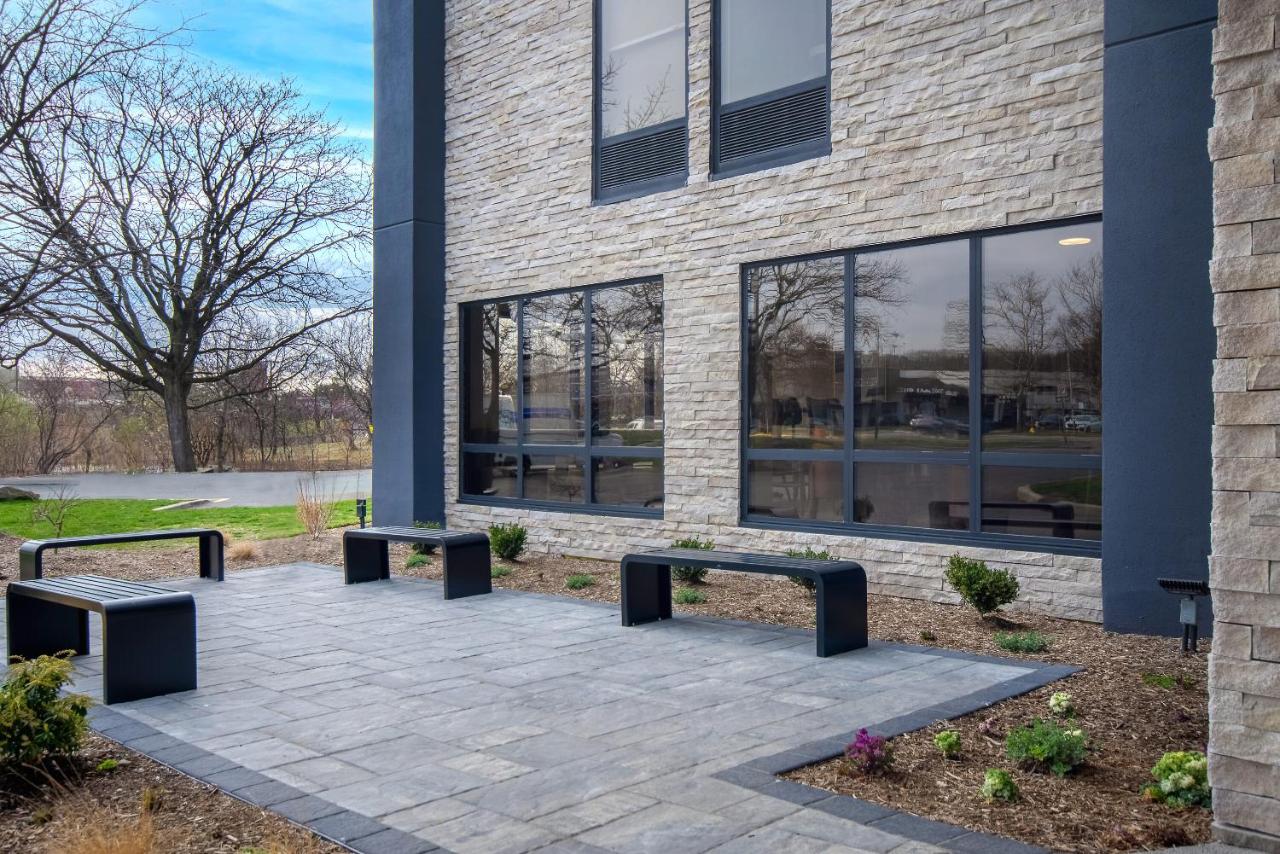 | SureStay Hotel by Best Western Secaucus Meadowlands