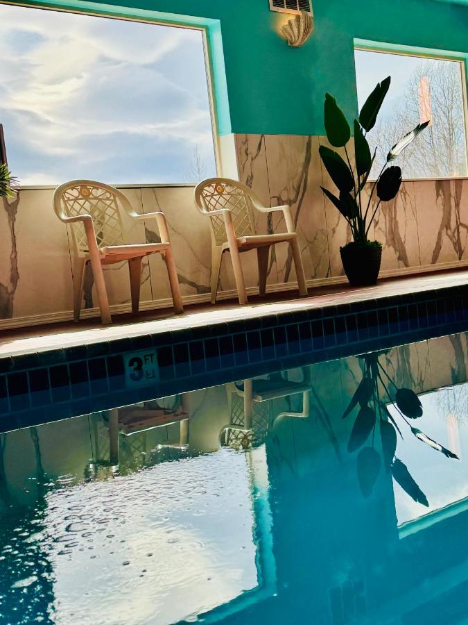 | Aspen Hotel