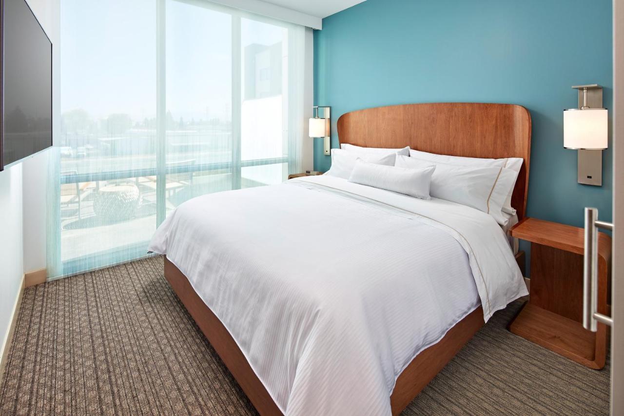 Suite, 1 King, Sofa bed, Balcony at Element by Marriott Santa Clara