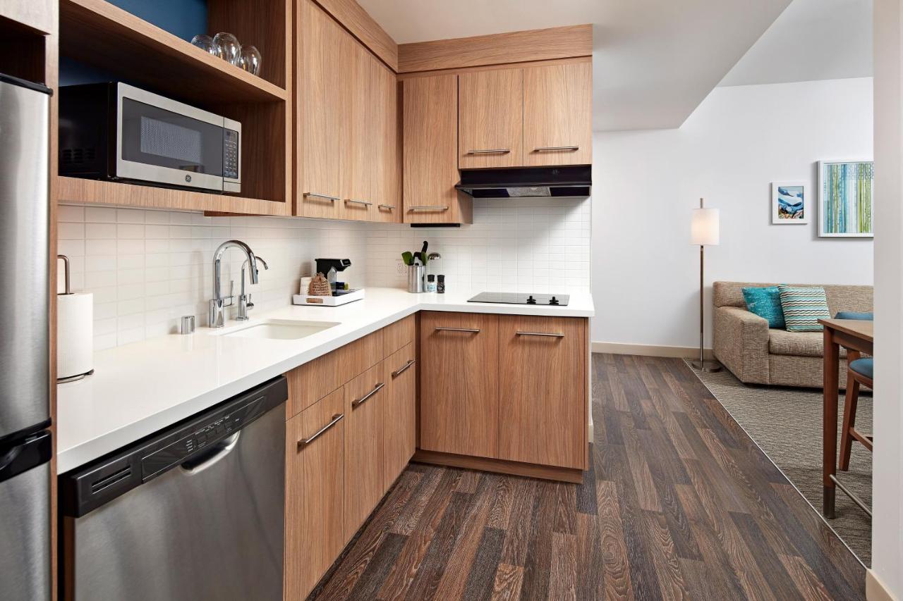 Suite, 1 King, Sofa bed, Corner room at Element by Marriott Santa Clara