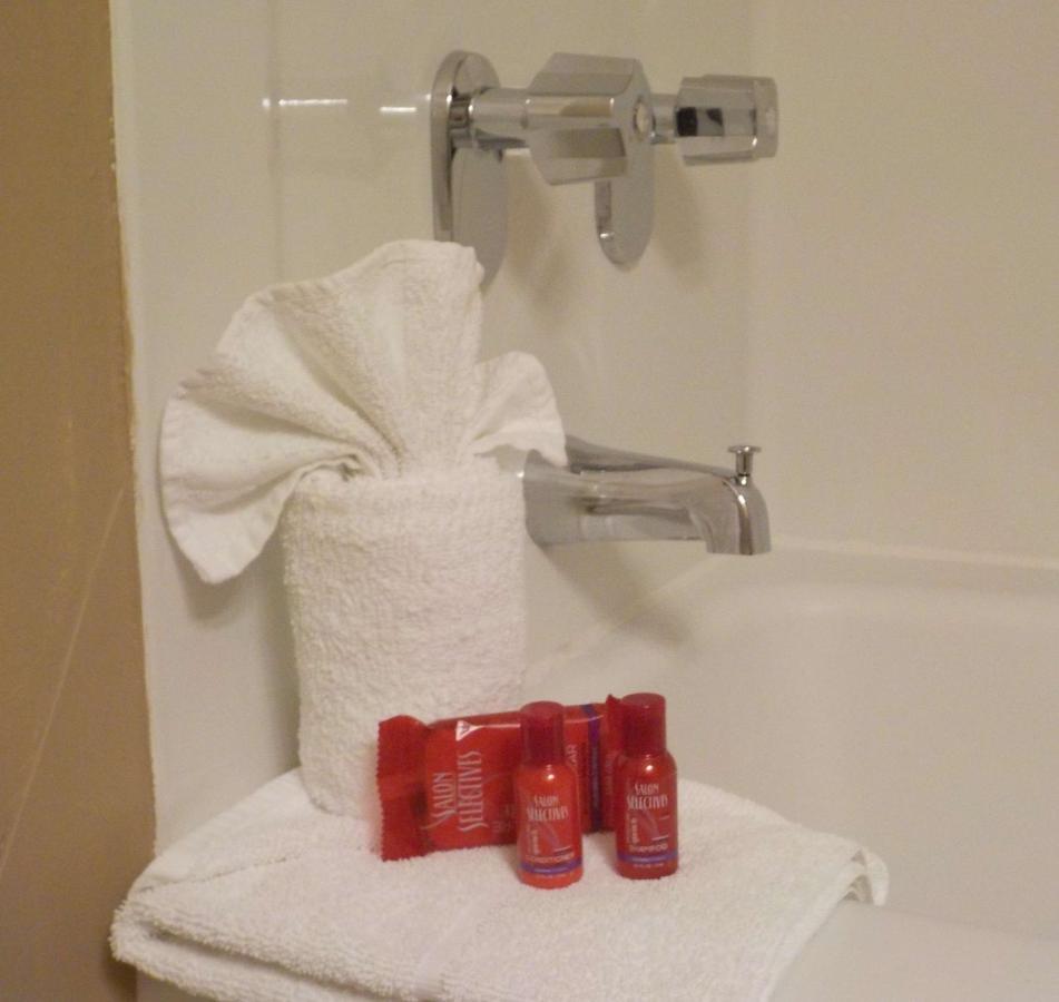| SureStay Hotel by Best Western Cameron