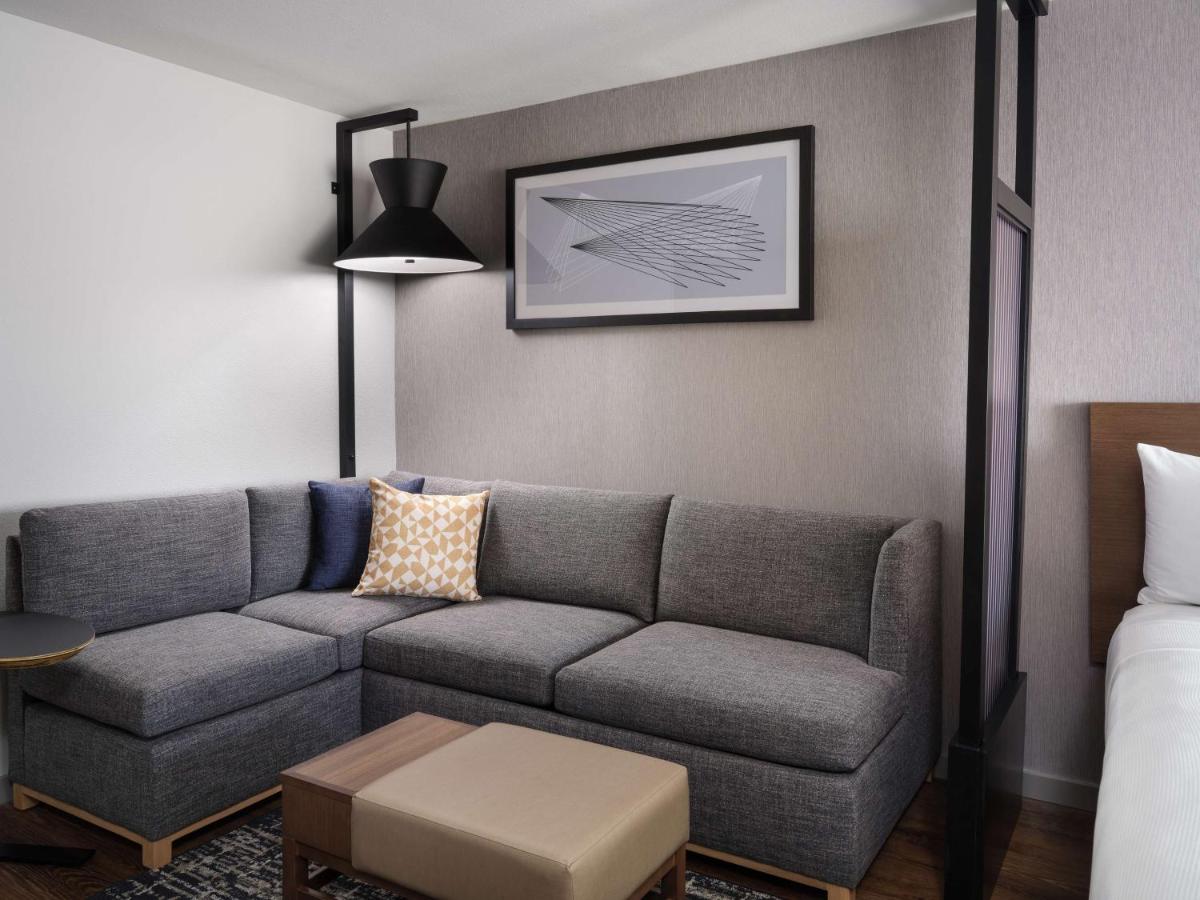 King Room with Sofa Bed - High Floor at Hyatt Place Omaha Downtown Old Market
