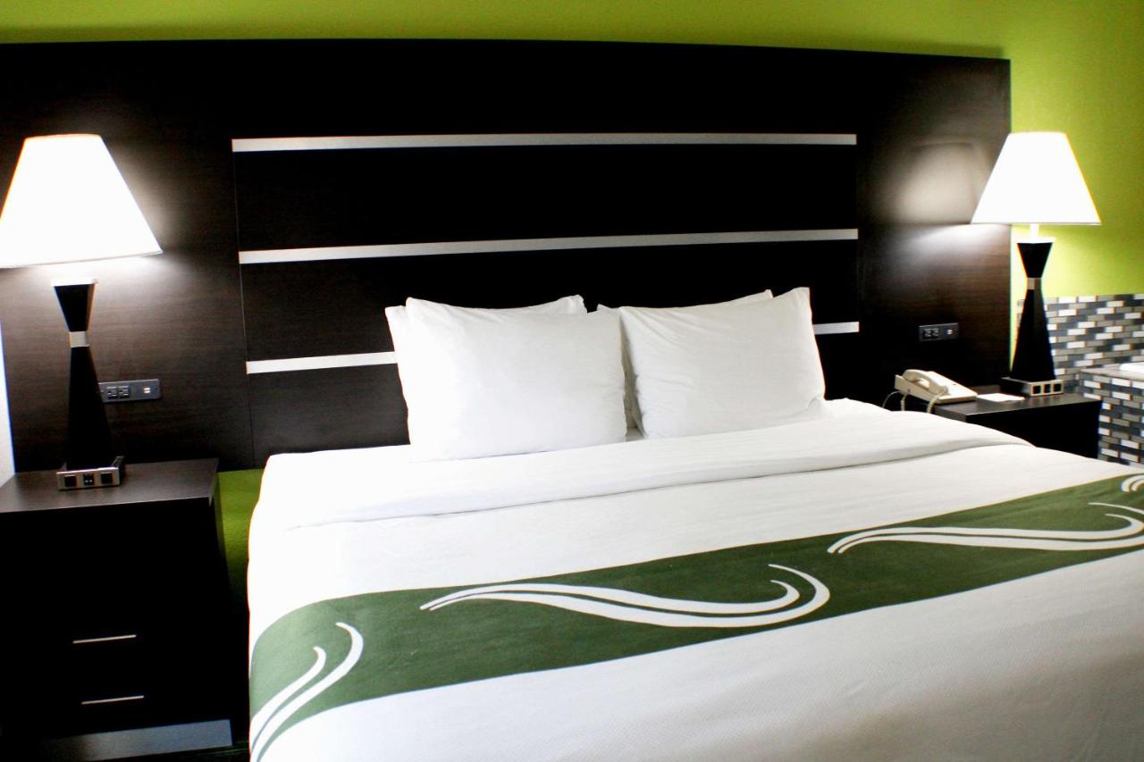 King Suite - Non-Smoking at Quality Inn & Suites Bedford West