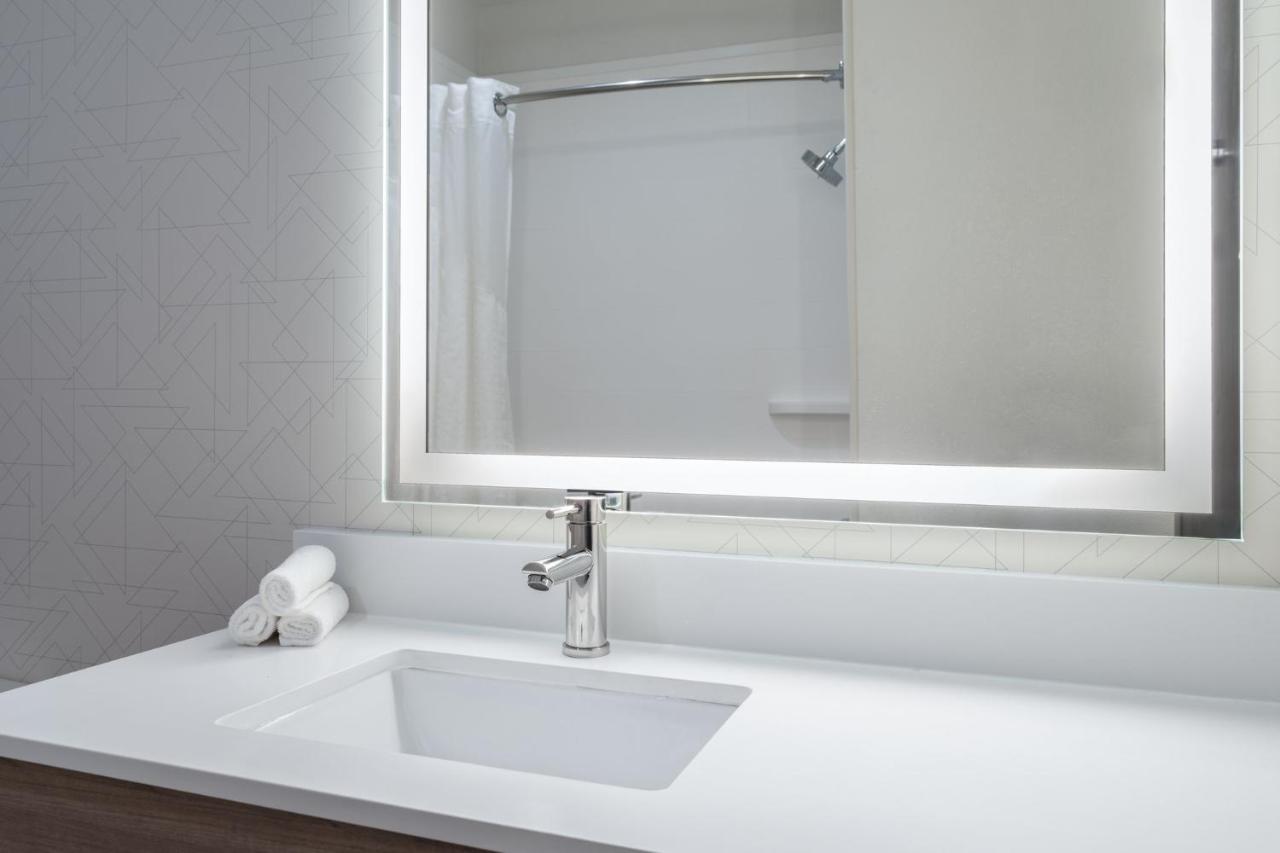 | Holiday Inn Express & Suites American Fork - North Provo, an IHG Hotel