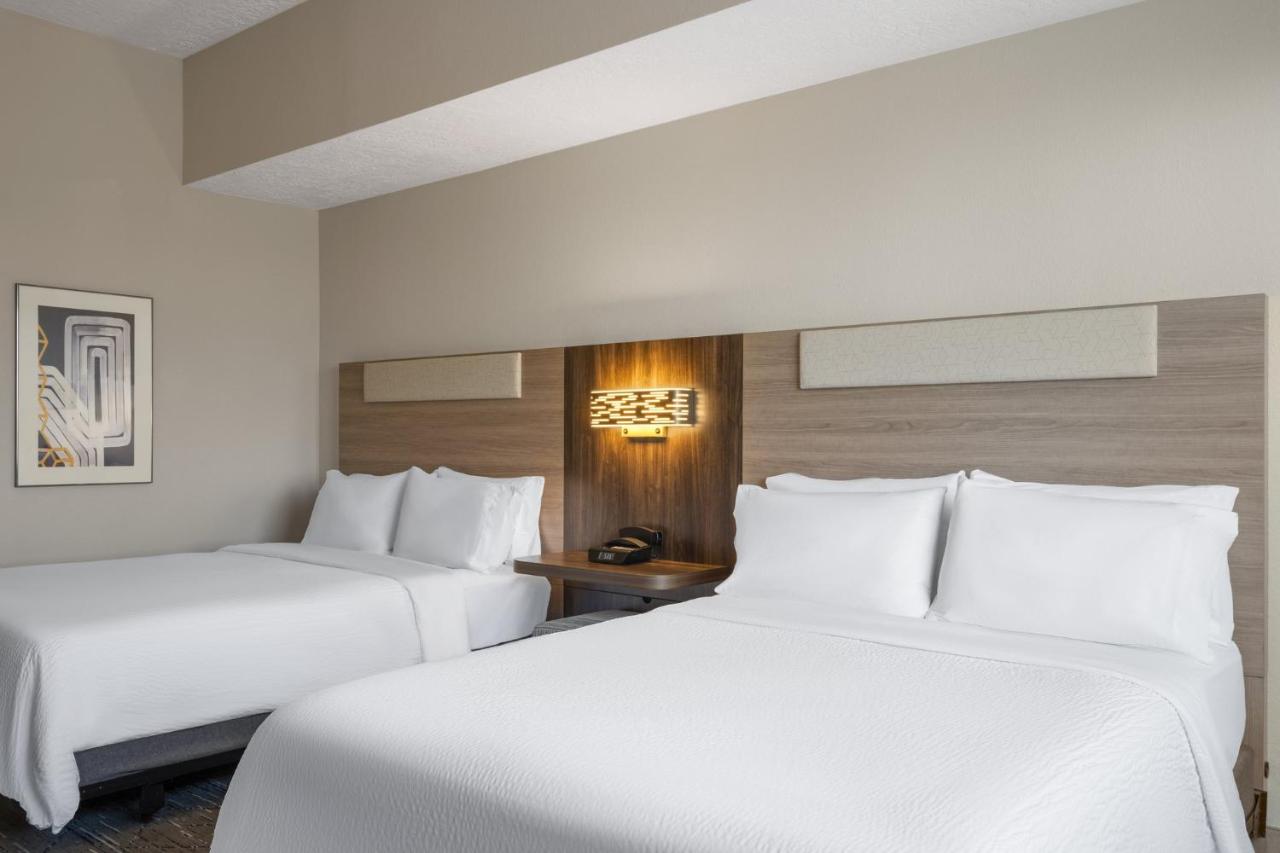 Twin Room - Mobility Access/Hearing Accessible at Holiday Inn Express & Suites American Fork - North Provo by IHG