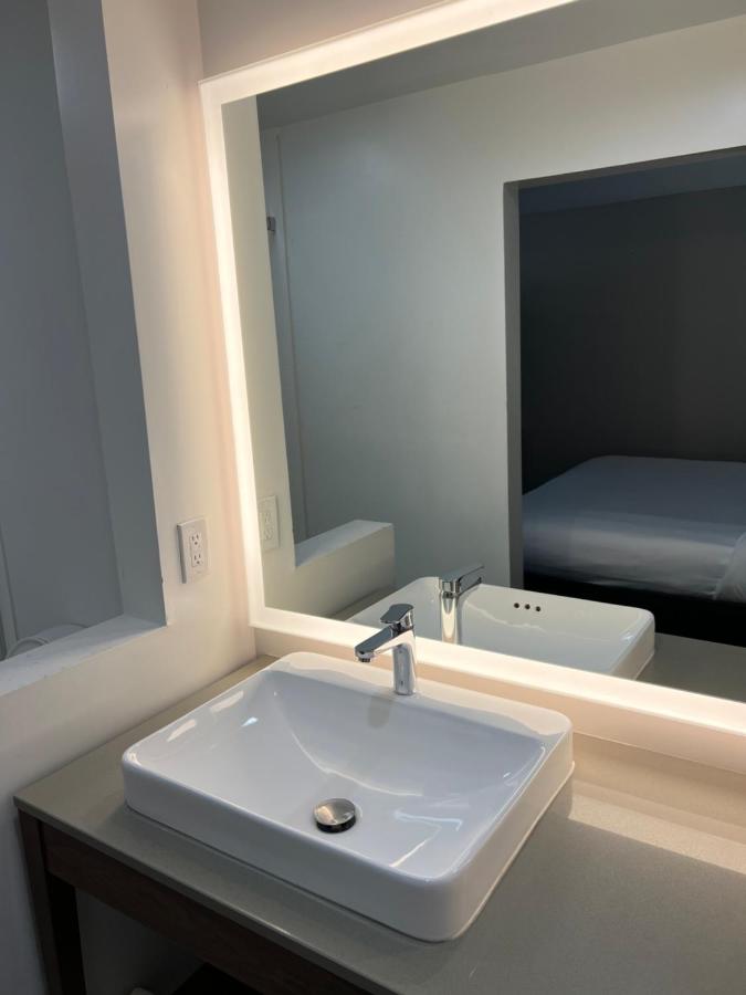 One-Bedroom King Suite - Non-Smoking at Country Inn & Suites by Radisson, Vallejo Napa Valley, CA