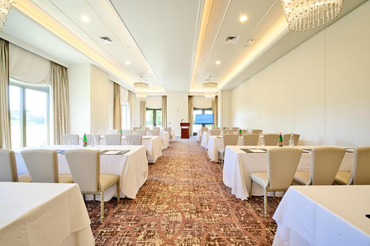 | Delamar West Hartford