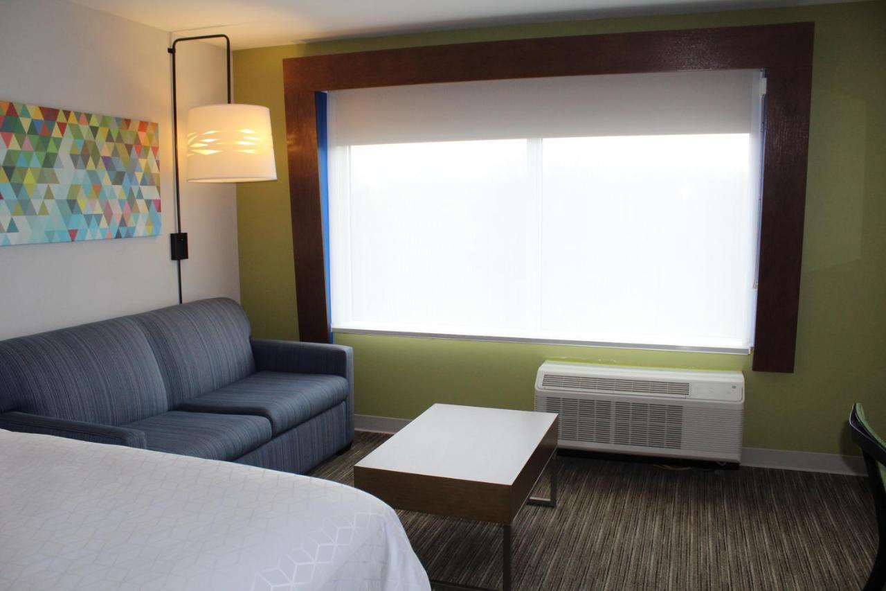 | Holiday Inn Express and Suites Gettysburg, an IHG Hotel