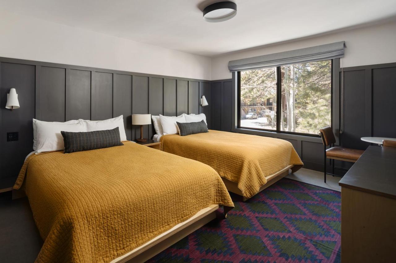 Queen Room with Two Queen Beds at The Coachman Hotel
