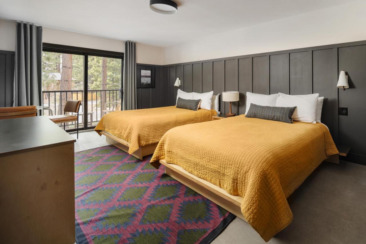 Quadruple Room with Balcony at The Coachman Hotel