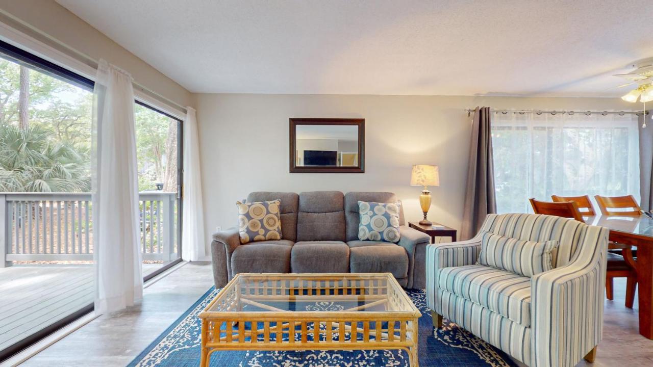  | 37 Hickory Cove