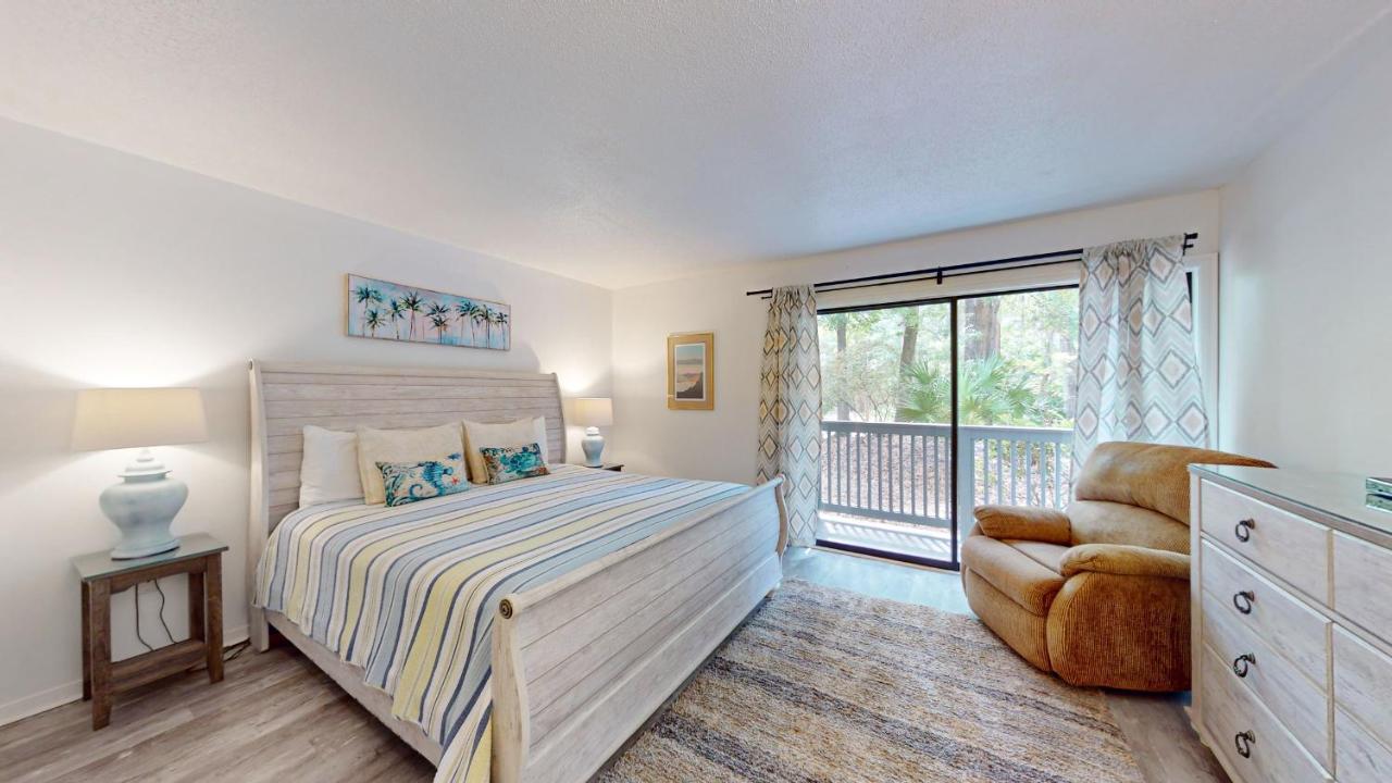  | 37 Hickory Cove