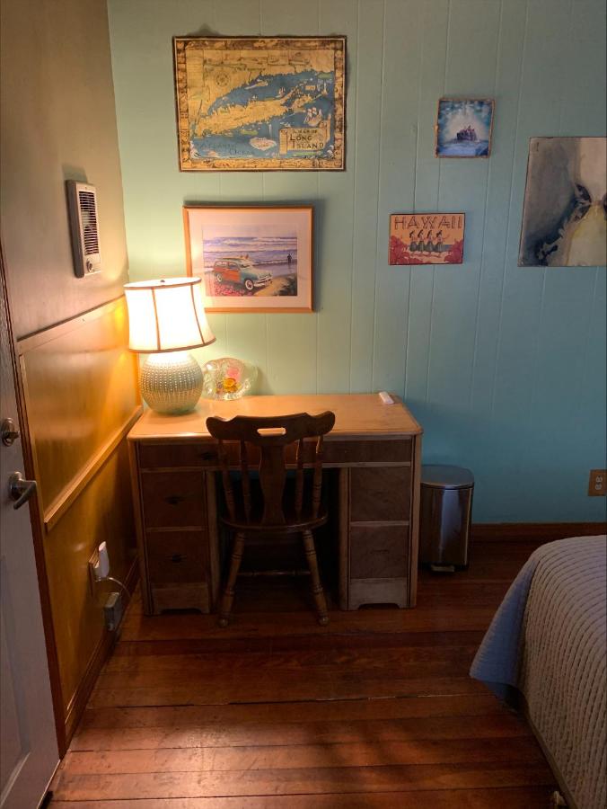  | Eugene Lodge and International Hostel