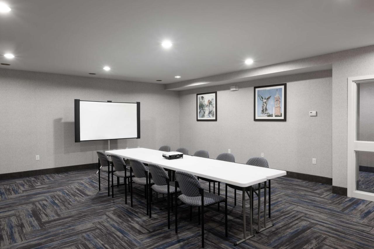  | Homewood Suites by Hilton Boston/Andover
