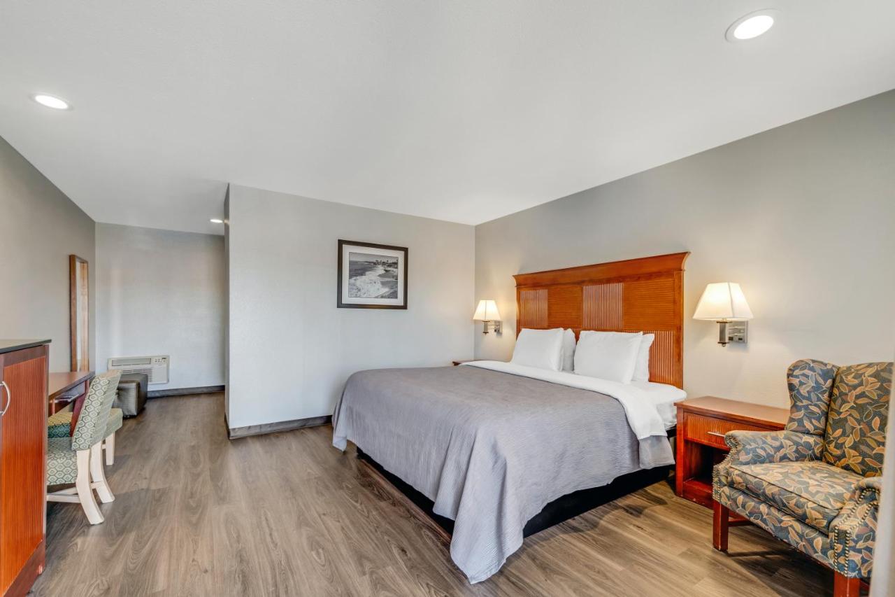 Room #29756411 at Quality Inn Santa Cruz Downtown Area