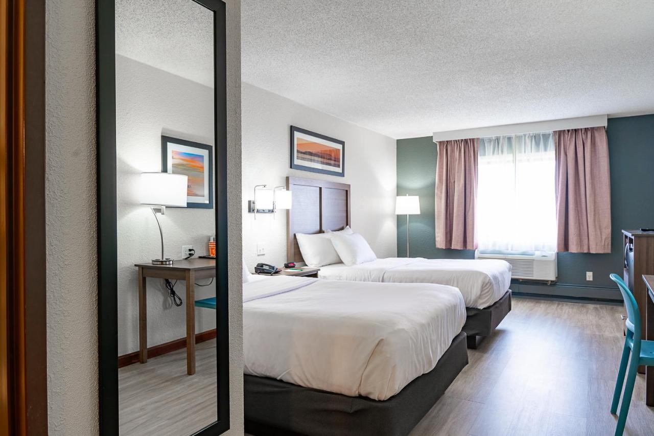 Standard Double Room with Two Double Beds at Quality Inn Milan - Sandusky