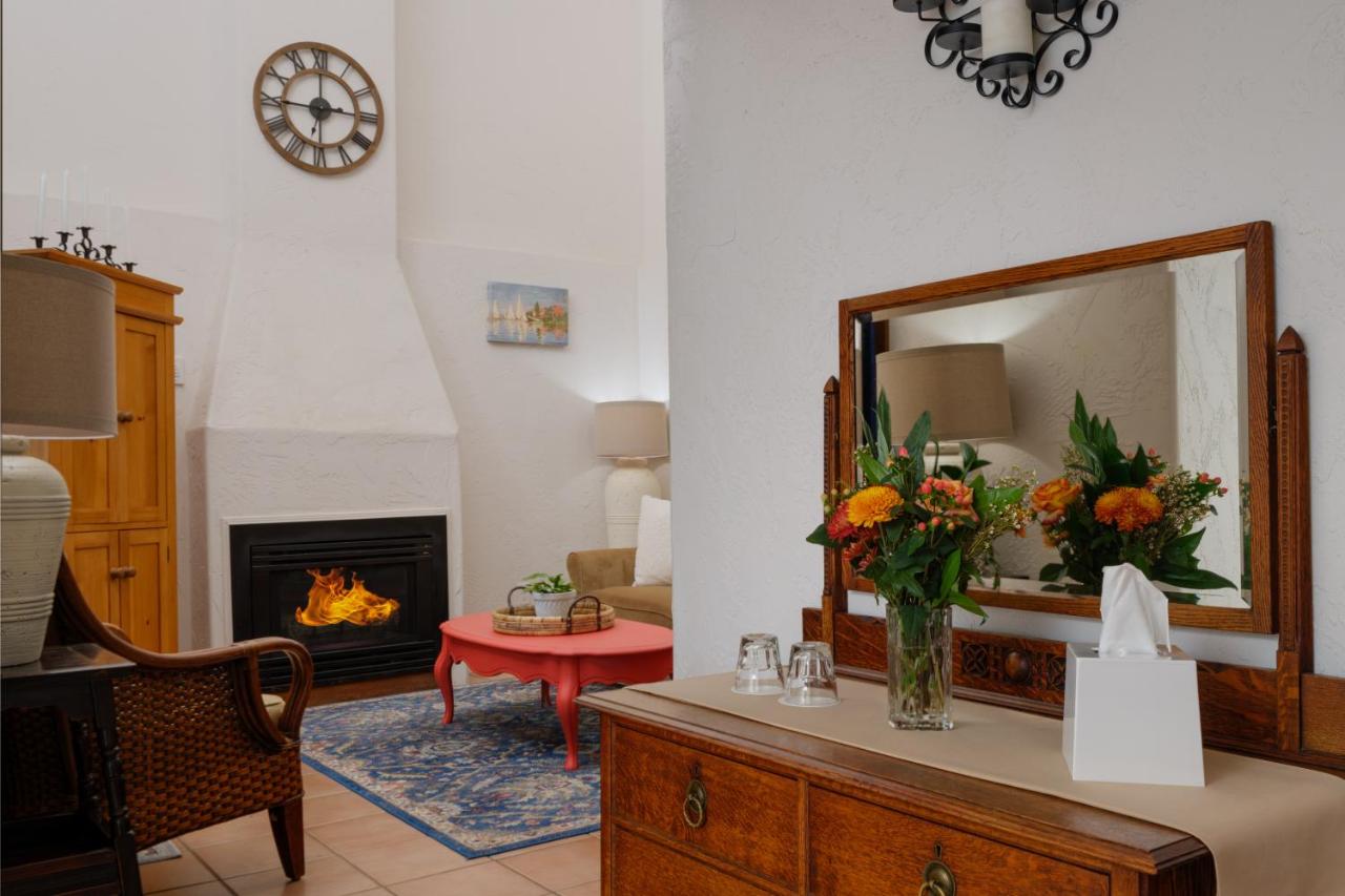 | Arch Cape Inn and Retreat