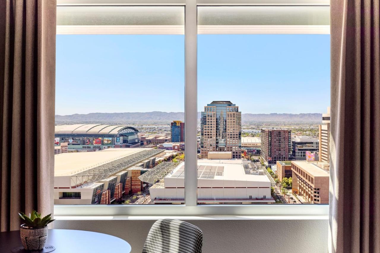 | Sheraton Phoenix Downtown