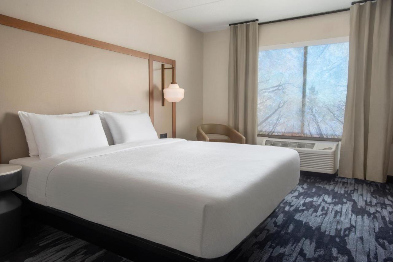 | Fairfield by Marriott Rochester Henrietta/University Area