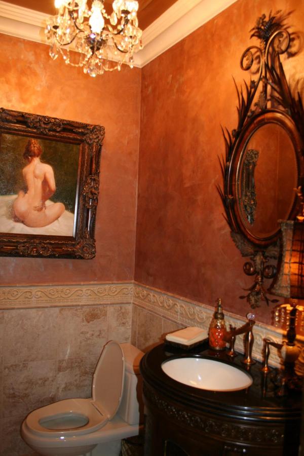 | Louisiana Cajun Mansion
