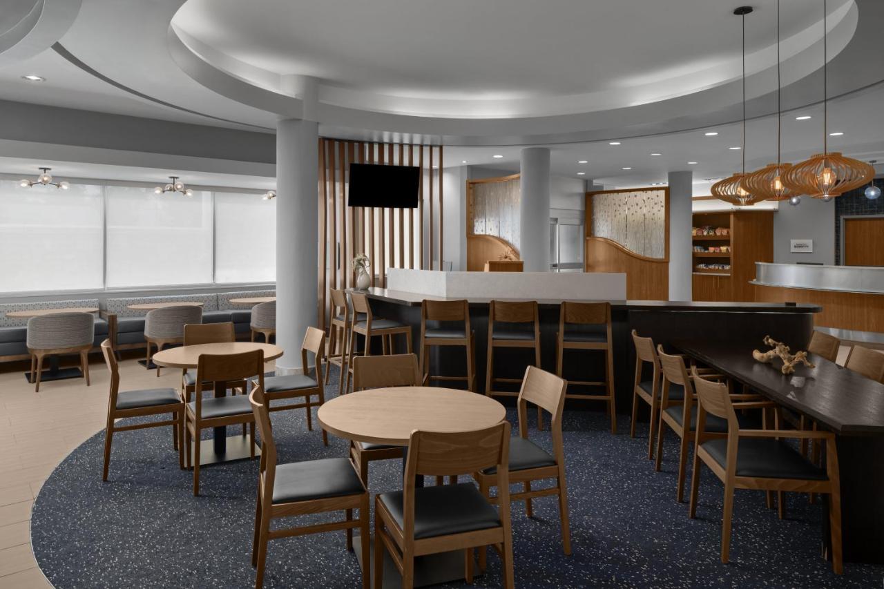 | SpringHill Suites by Marriott Houston Intercontinental Arprt