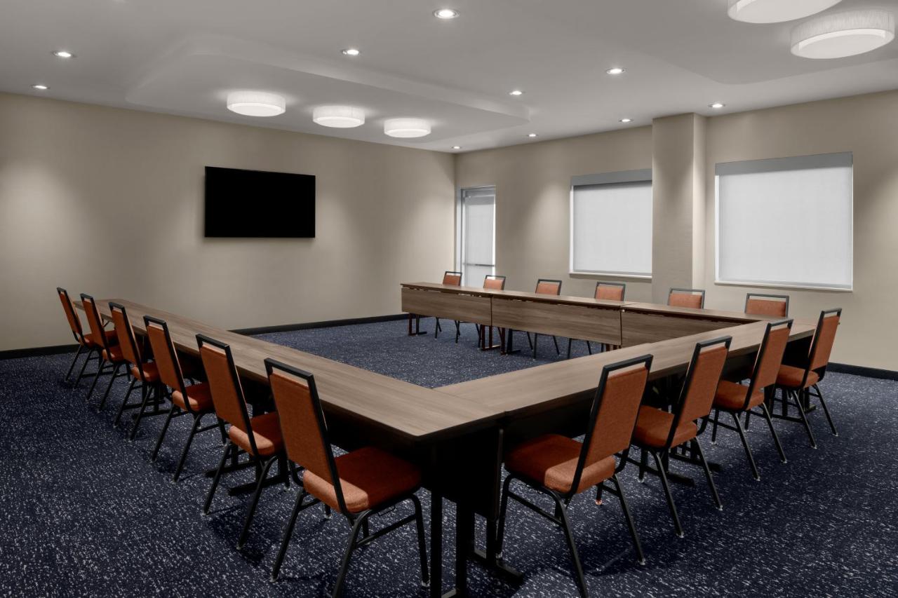 | SpringHill Suites by Marriott Houston Intercontinental Arprt