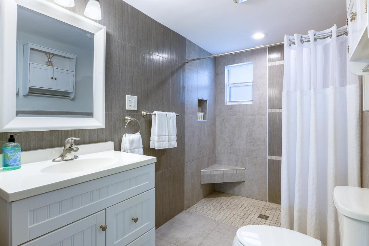Junior Suite with Garden View at Kona Kai Resort and Gallery - Adults Only