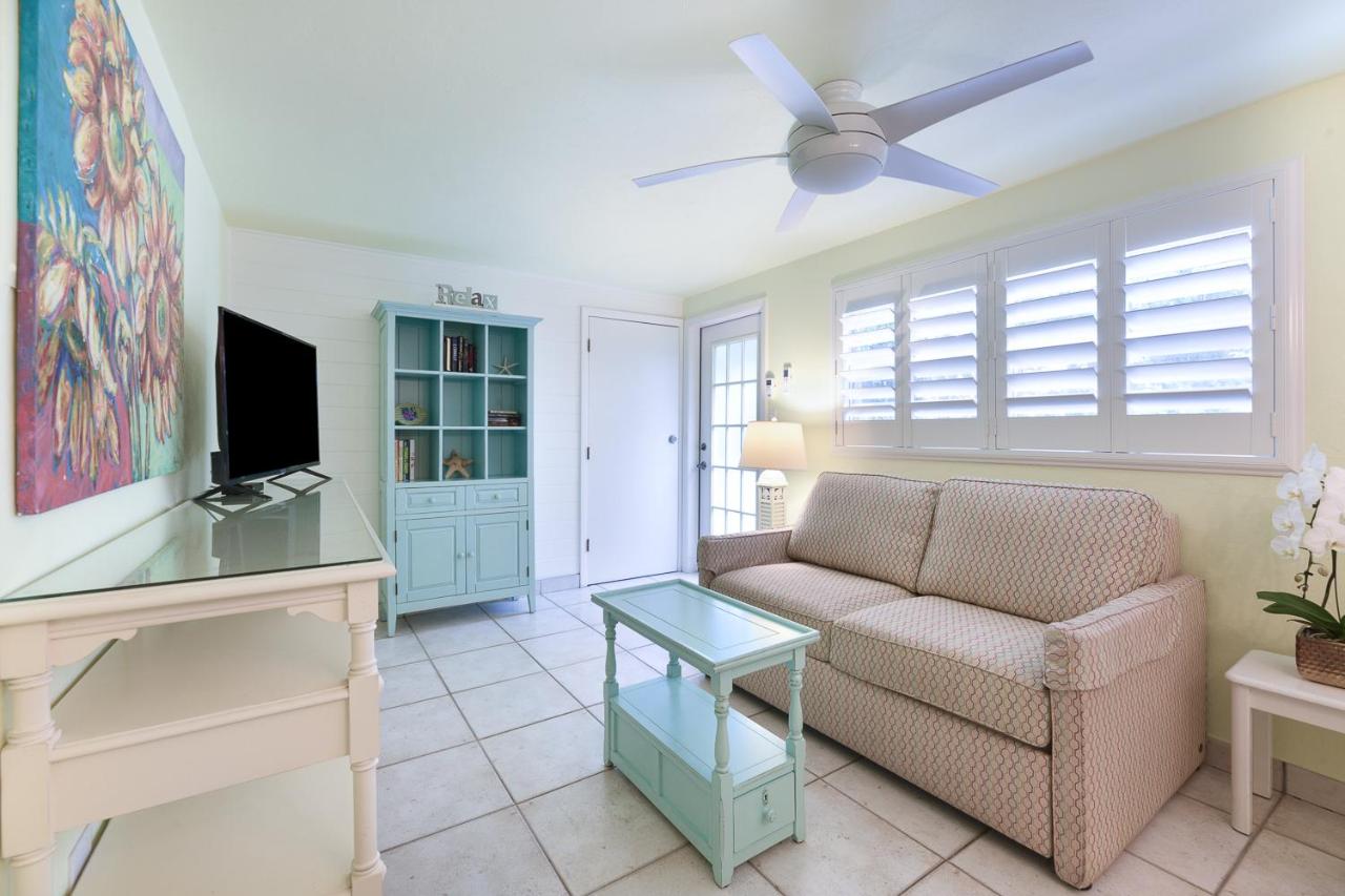 Junior Suite with Garden View at Kona Kai Resort and Gallery - Adults Only
