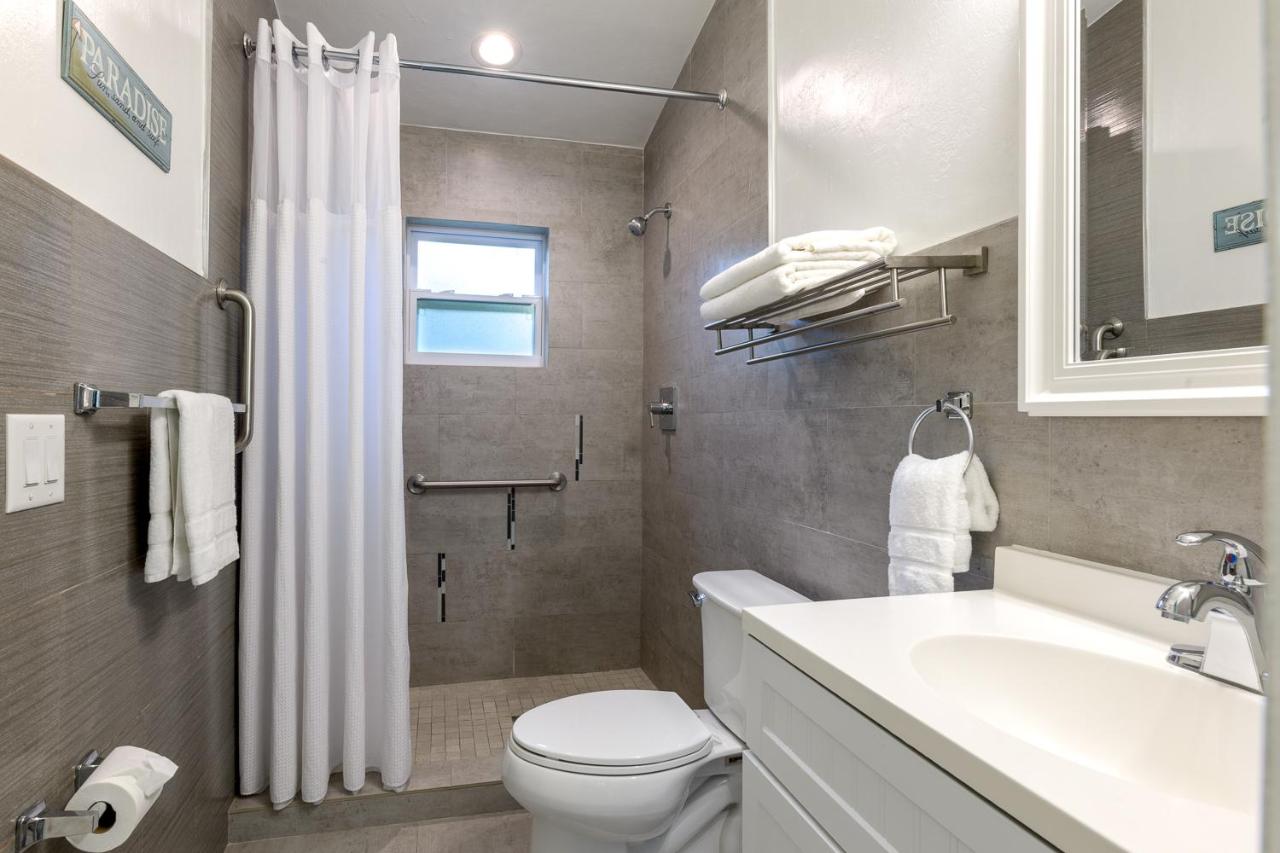 King Suite at Kona Kai Resort and Gallery - Adults Only