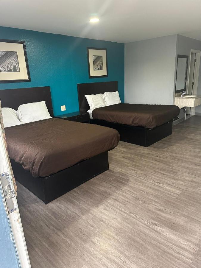 | Americas Best Value Inn