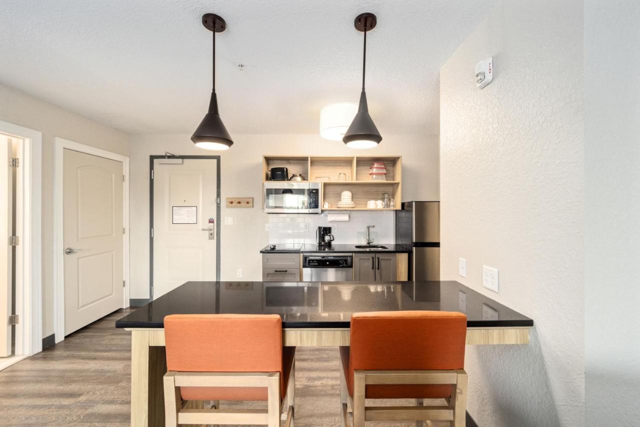 One-Bedroom King Suite - Non-Smoking at Candlewood Suites Ocala I-75 by IHG
