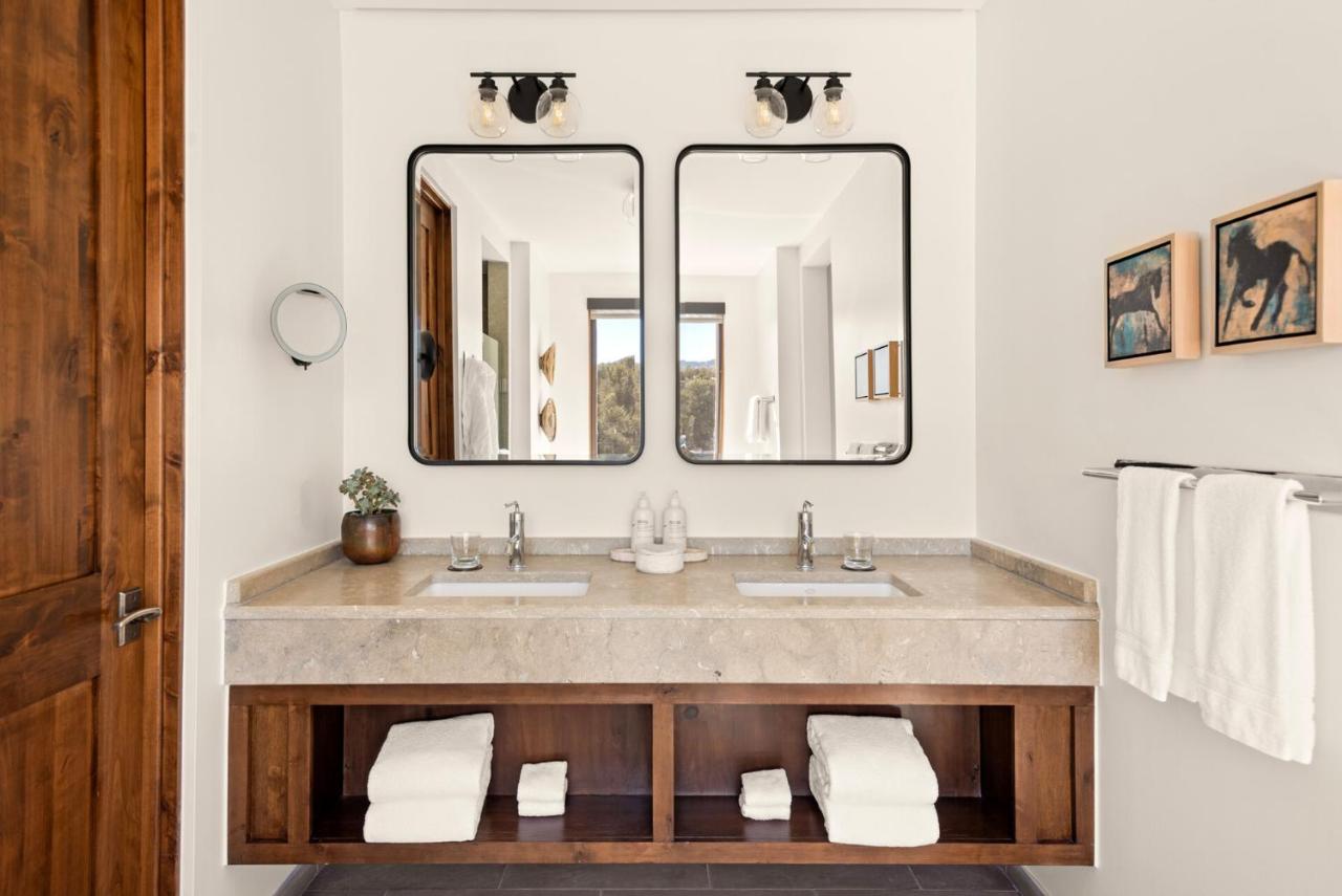 Vista Casita with One King Bed at Four Seasons Resort Rancho Encantado Santa Fe
