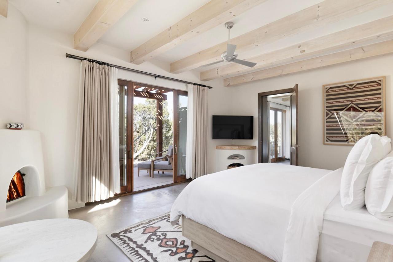 Two-Bedroom Interconnecting Deluxe - Accessible at Four Seasons Resort Rancho Encantado Santa Fe