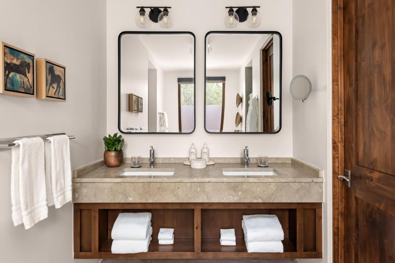 Deluxe Two Queen Casita at Four Seasons Resort Rancho Encantado Santa Fe