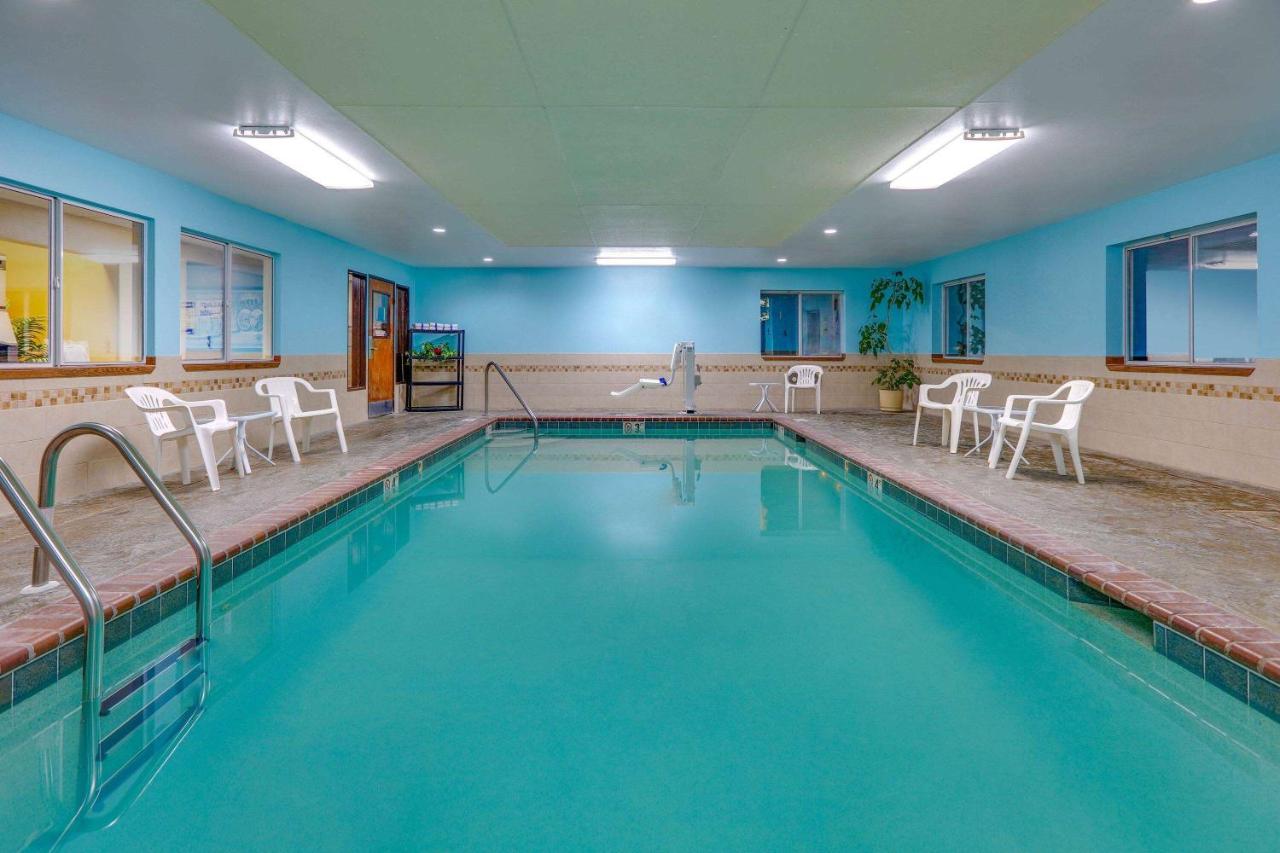 | Super 8 by Wyndham Roswell