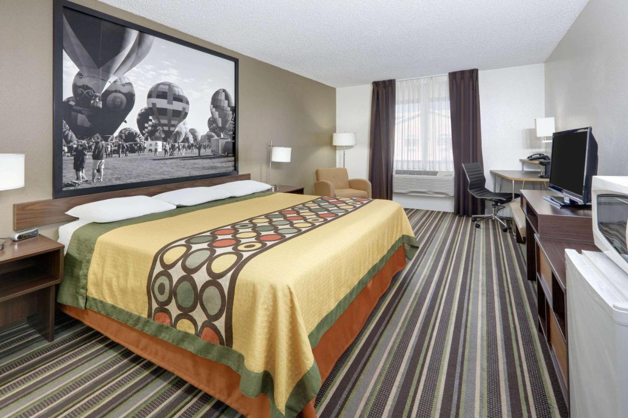  | Super 8 by Wyndham Roswell