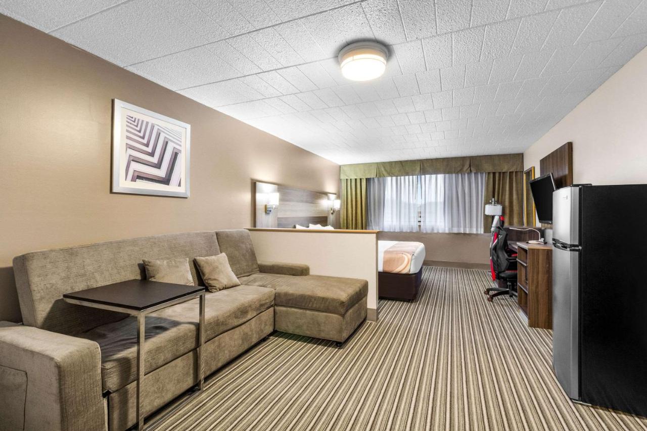 King Suite with Sofa Bed at Quality Inn & Suites Altoona