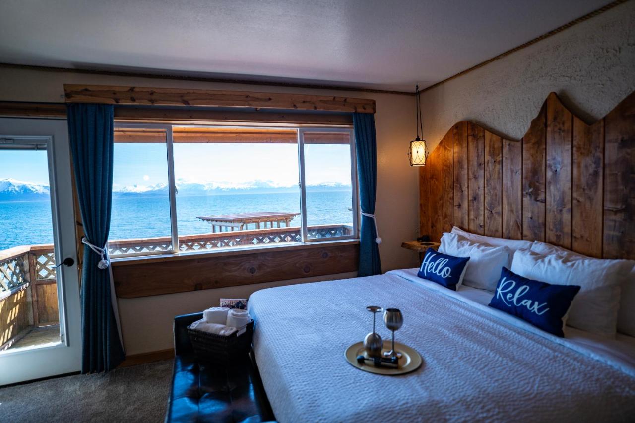 Studio with Ocean View at Homer Inn and Spa