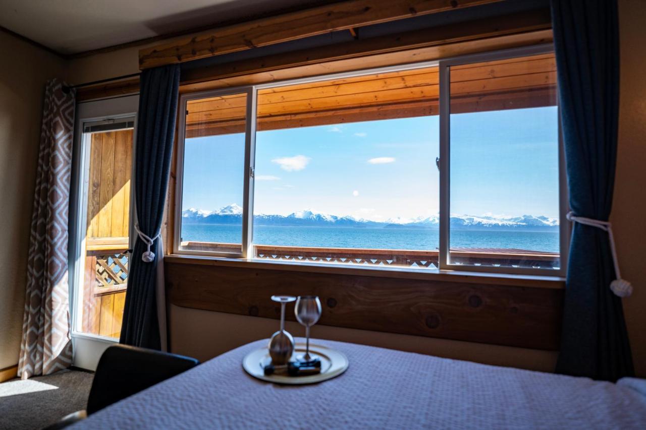Studio with Ocean View at Homer Inn and Spa