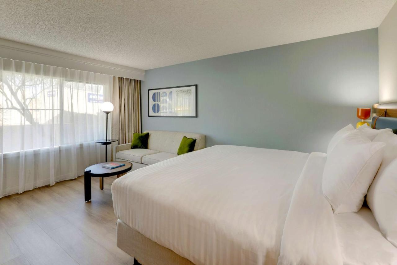 Double Room at Sonesta Select Scottsdale at Mayo Clinic Campus