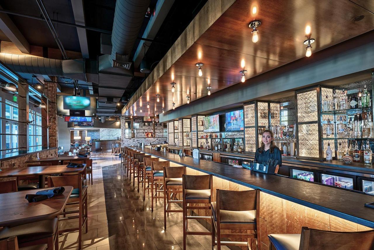  | Sheraton Mesa Hotel at Wrigleyville West