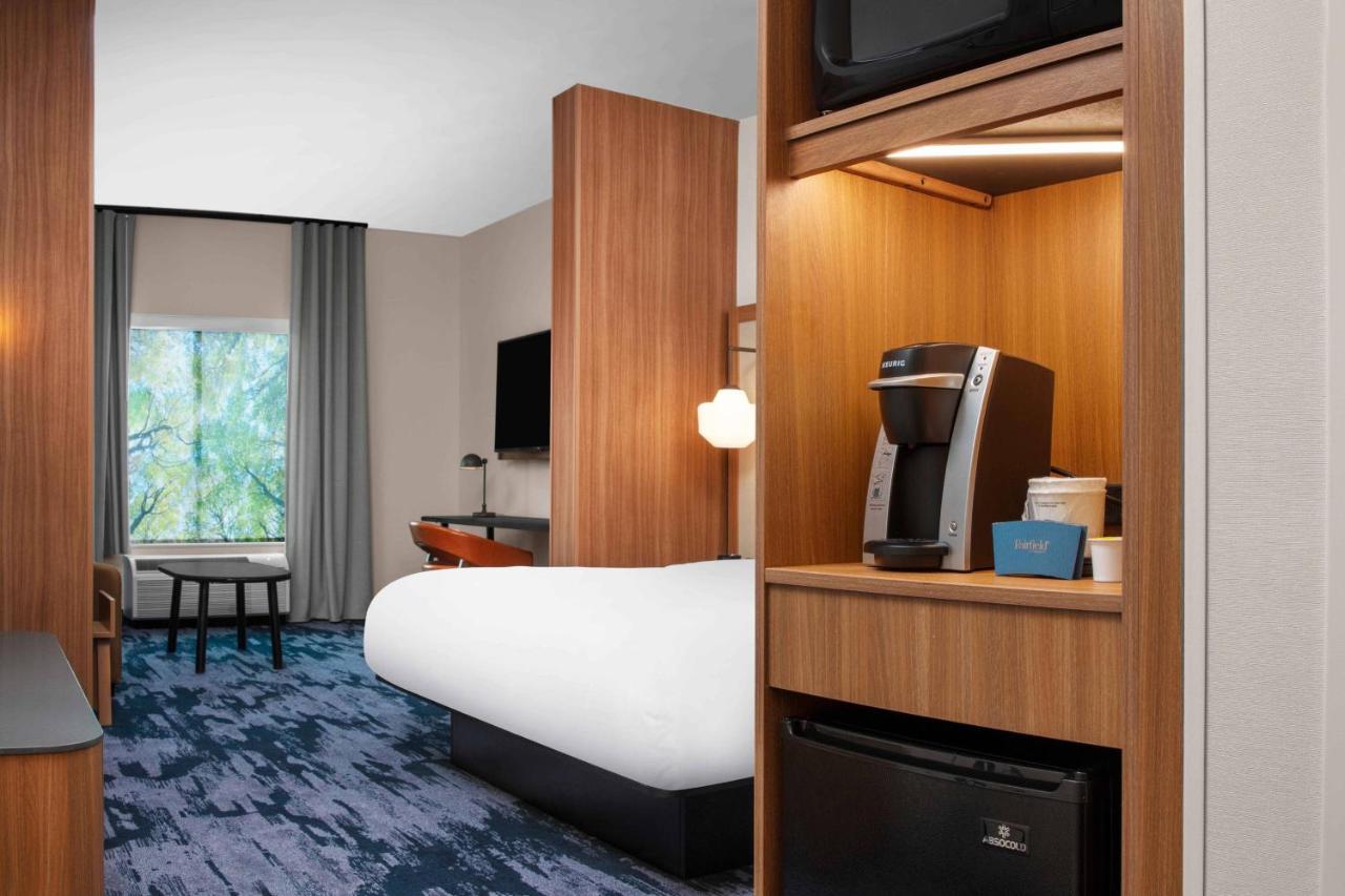| Fairfield by Marriott Inn & Suites Lewisburg