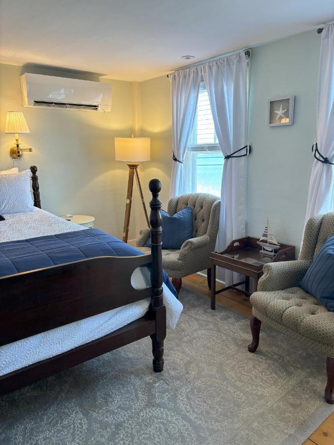 | Spouter Inn Bed & Breakfast