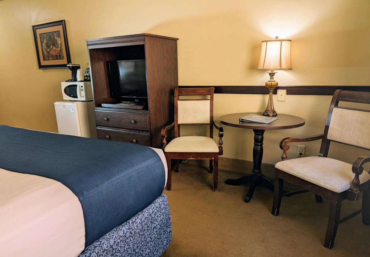 King Room - Non-Smoking at First Gold Gaming Resort