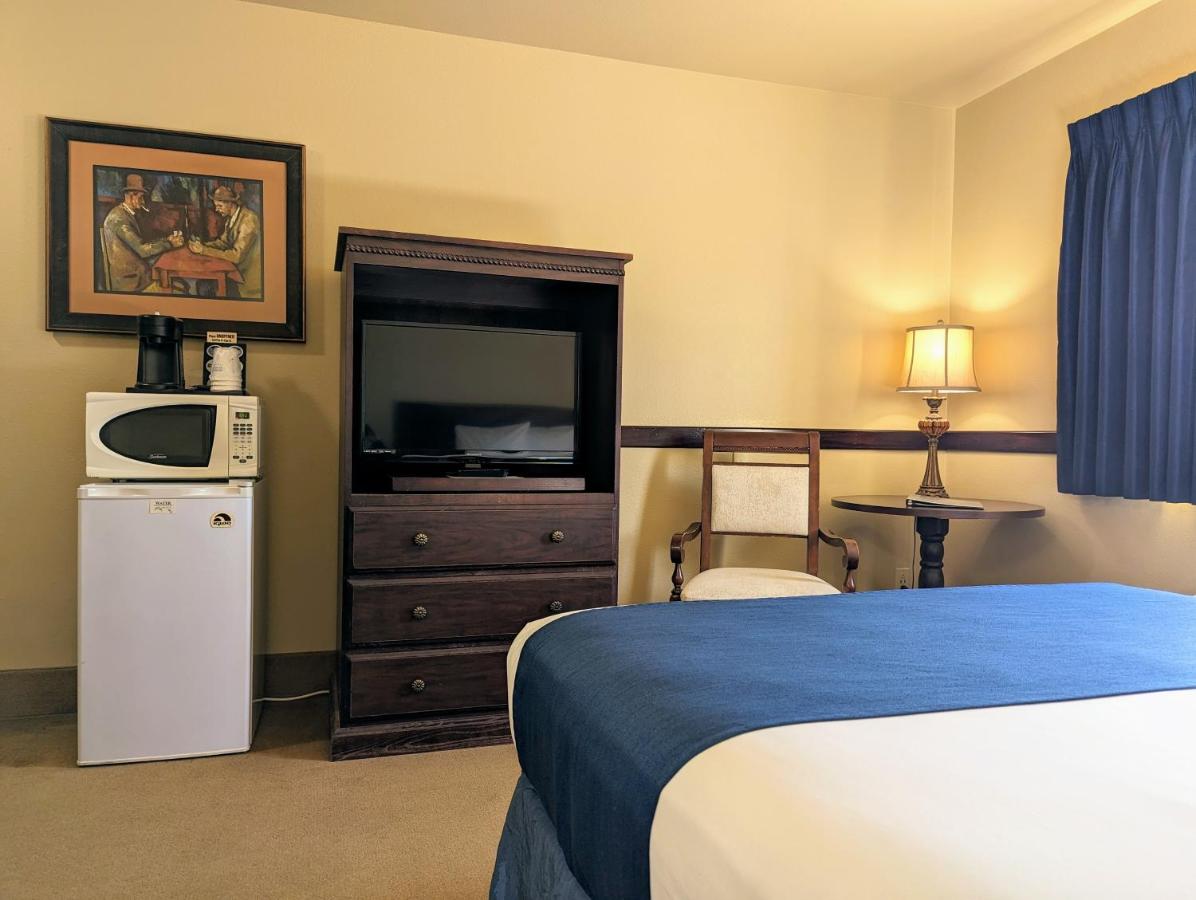 King Room - Non-Smoking at First Gold Gaming Resort