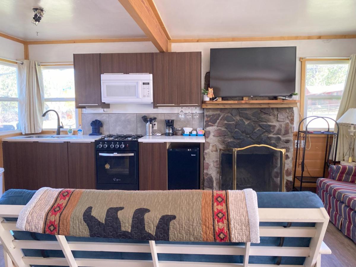Queen Suite at Blue Horizon Lodge